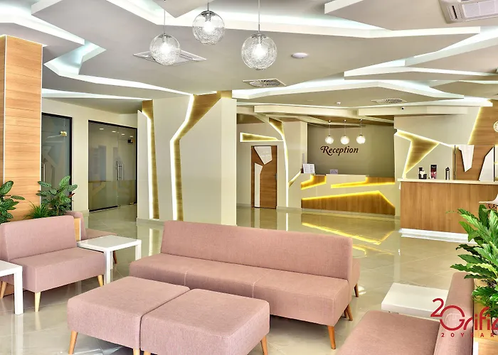 Hotel Grifid Foresta (adults Only) 3*